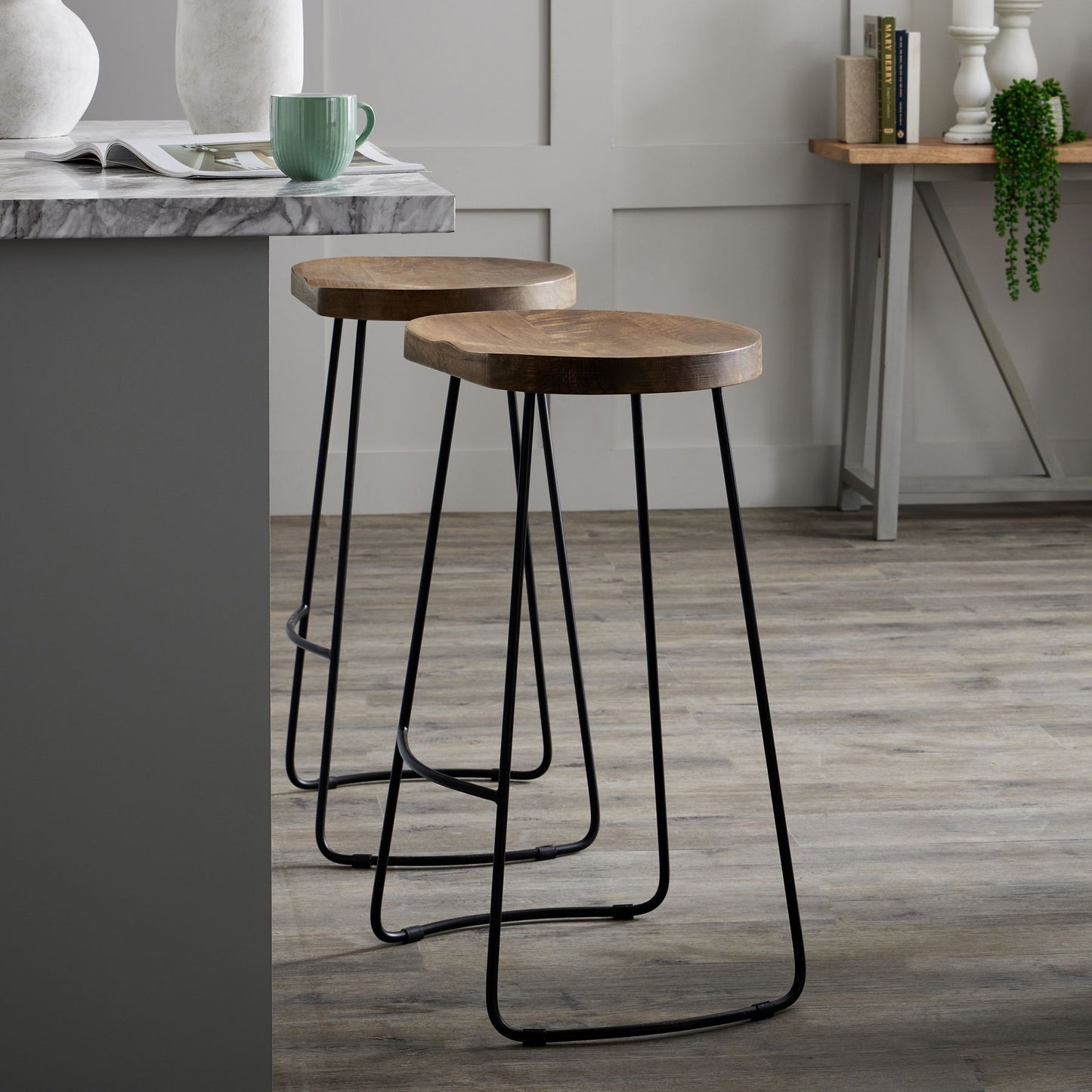 Franklin Hardwood Shaped Barstool - Casa Bettini